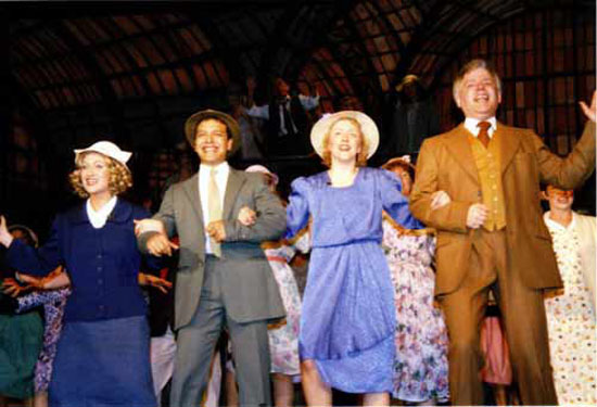 Natalie Stevens, Jeff Chinappen, Mary Watkins and Derek Drennan in '42nd St.' (STC 1999)