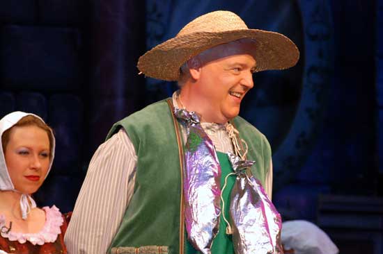 Derek Drennan in 'Beauty and the Beast' (STC 2011)